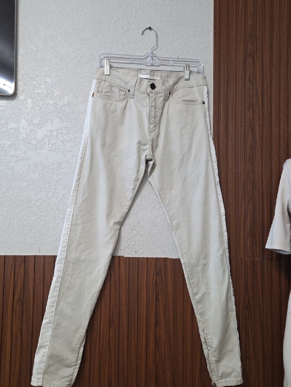 Cream High-Rise Skinny Jeans